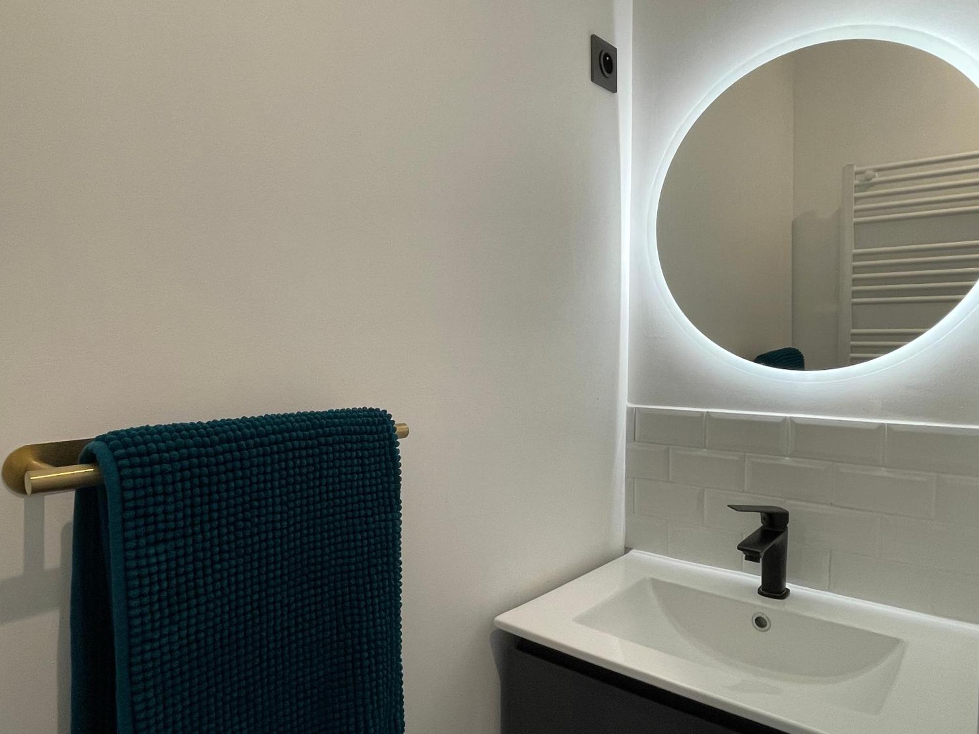 Les 3 Suites - 6 Personnes - 3 Chambres Avec Sdb Privatives Lens Exteriér fotografie